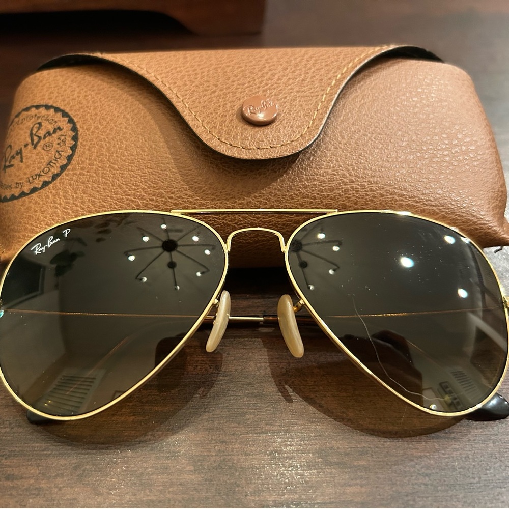 Ray-Ban Black and Gold Aviator Sunglasses